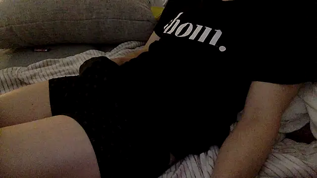 Breezydicksn online show from 5, 11, 2025