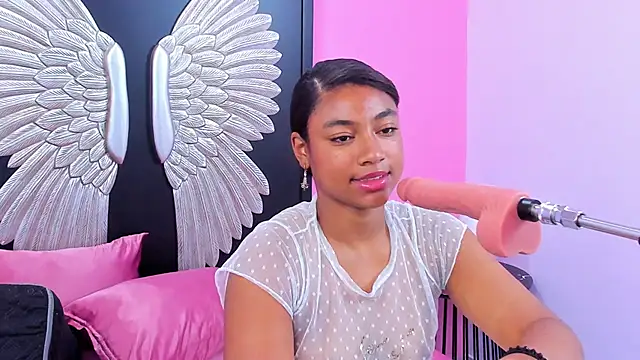 Laraebony  online show from 27, 9, 2025