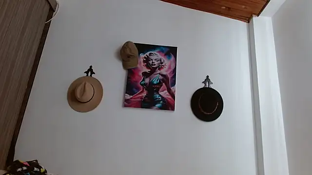 Crystal Star  online show from 9, 2, 2026