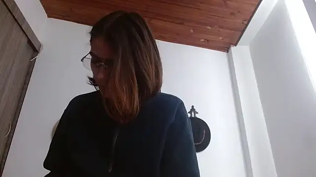 Crystal Star  online show from 23, 2, 2026