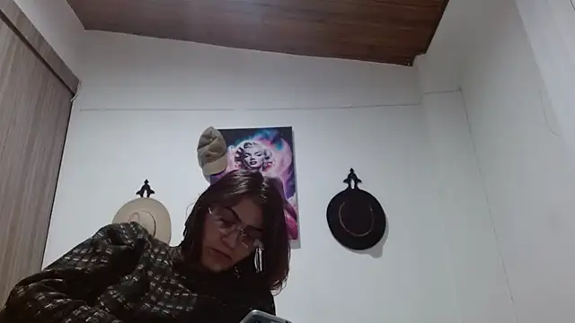 Crystal Star  online show from 1, 3, 2026