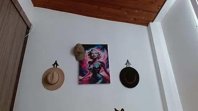 Crystal Star  online show from 8, 2, 2026