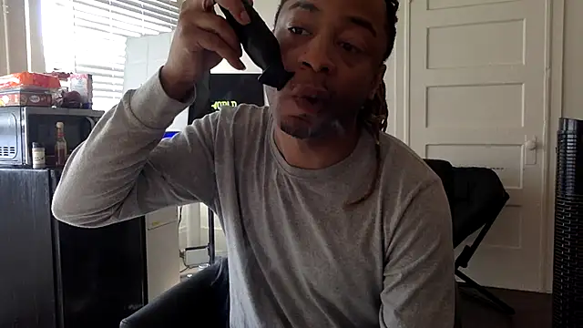 Diodre Benyoon online show from 5, 3, 2026