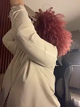 Enyagleam  online show from 2, 4, 2026