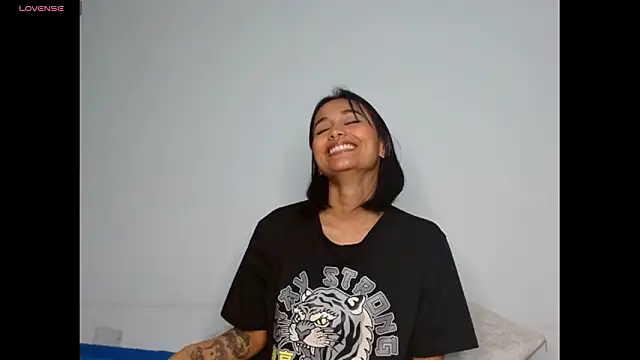 Gia Lee online show from 3, 2, 2026