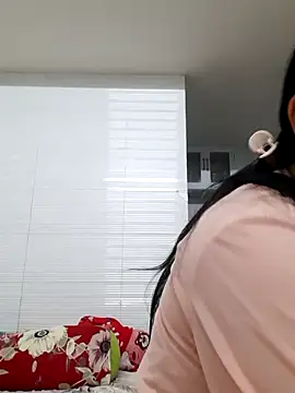 Minn-cute online show from 26, 9, 2025