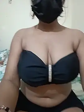 Snapshot of Little_toy_girl chatting on 8, 7, 2026 Little toy girl online show from 8, 7, 2026