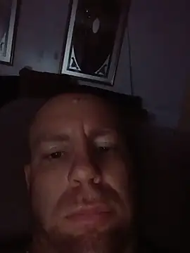 Clarkodile95 online show from 17, 6, 2026