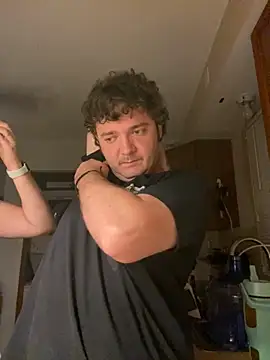 Mommasaurrex online show from 14, 9, 2025