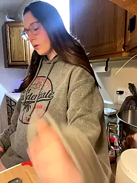 Mommasaurrex online show from 30, 10, 2025