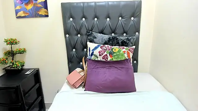 Toxicfantasy4u online show from 14, 9, 2025