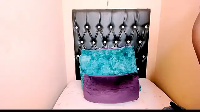 Toxicfantasy4u online show from 4, 3, 2026