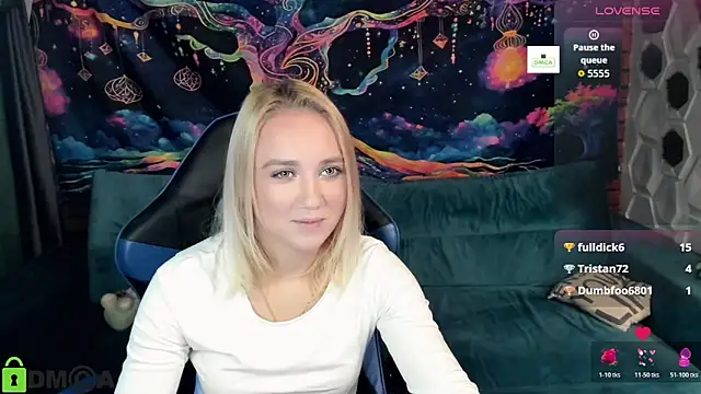 CrystalGirl99 online show from 27, 10, 2025