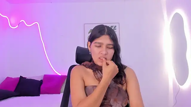 Cherrydollxx online show from 17, 10, 2025