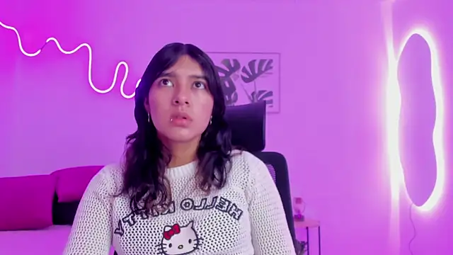 Cherrydollxx online show from 7, 10, 2025