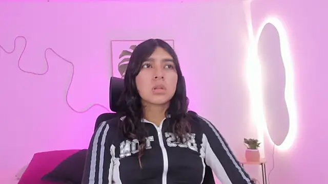 Cherrydollxx online show from 29, 10, 2025