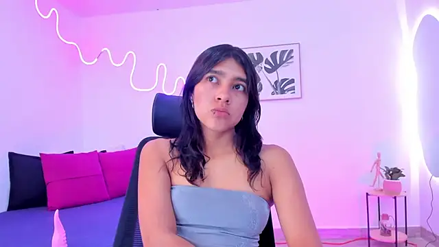 Cherrydollxx online show from 20, 9, 2025