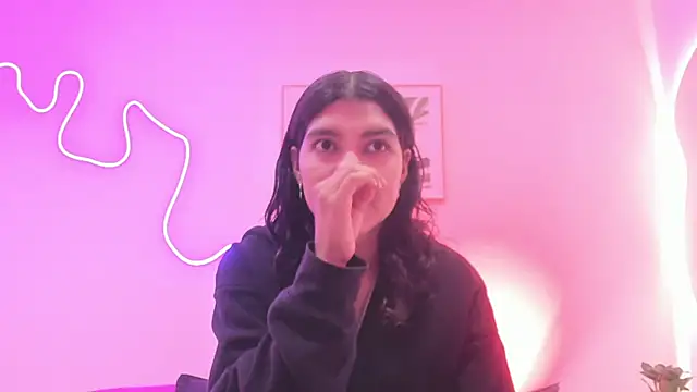 Cherrydollxx online show from 6, 11, 2025