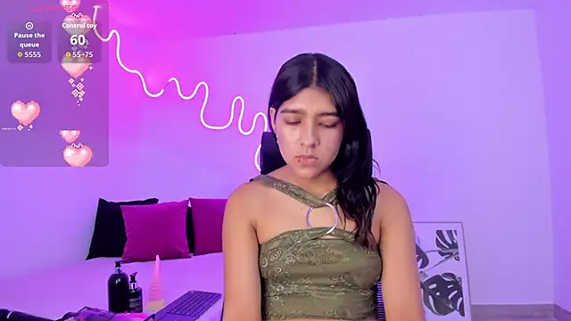 Cherrydollxx online show from 17, 9, 2025