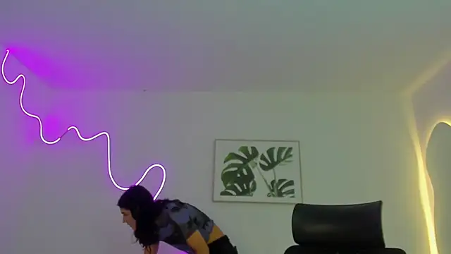 Cherrydollxx online show from 16, 10, 2025