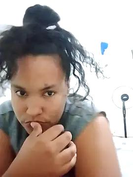 Viviana h online show from 12, 11, 2025