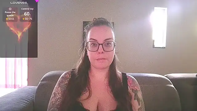 Miss Lucifer6 online show from 30, 9, 2025