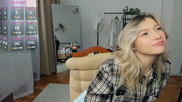 Snapshot of FaaBinaa chatting on 11, 2, 2026 FaaBinaa online show from 11, 2, 2026