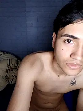 novinho safado   online show from 21, 12, 2025