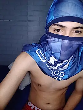 novinho safado   online show from 30, 5, 2026
