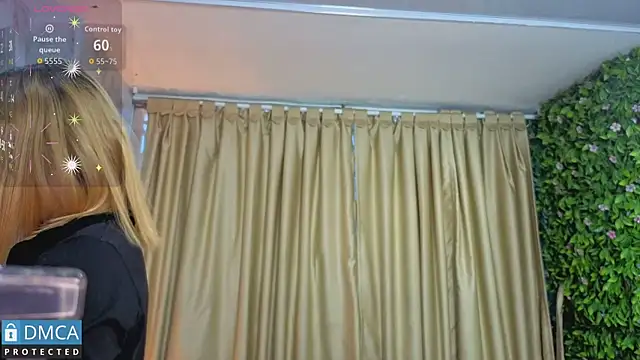 Snapshot of nena_cupcake_ chatting on 20, 5, 2026 nena cupcake online show from 20, 5, 2026