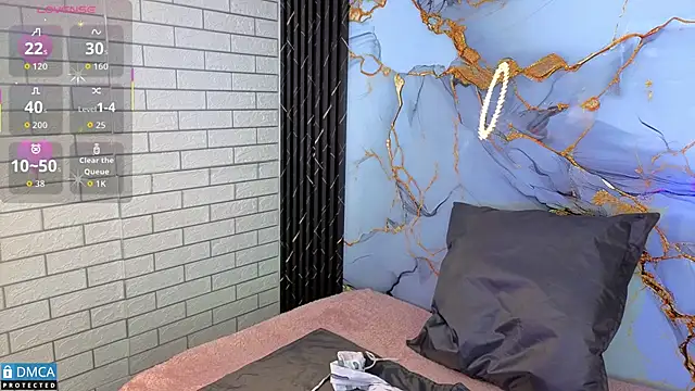 nena cupcake  online show from 18, 11, 2025