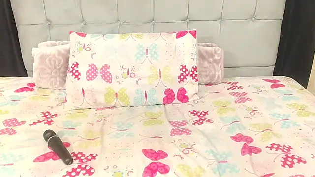 Snapshot of Sexylillybabe001 chatting on 5, 10, 2025 Sexylillybabe001 online show from 5, 10, 2025