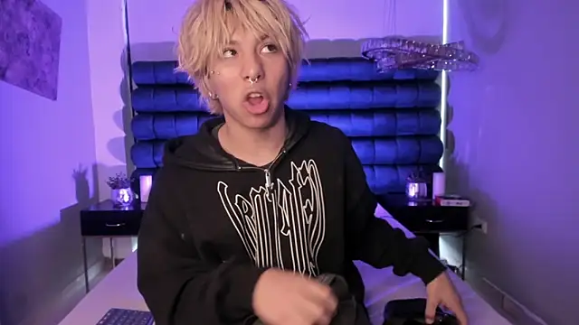 OliIverr22 online show from 18, 12, 2025