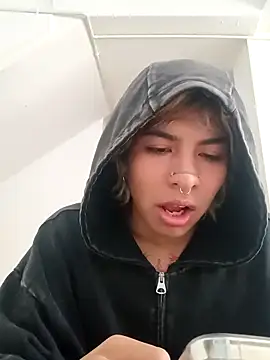 OliIverr22 online show from 15, 9, 2025