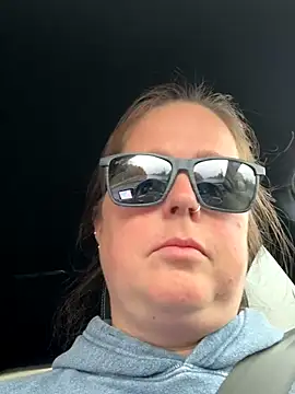 hornykitty1210 online show from 30, 10, 2025