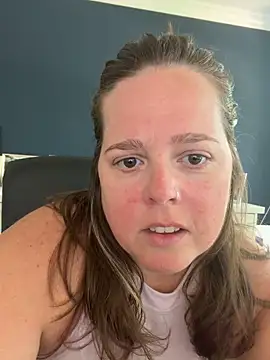 hornykitty1210 online show from 30, 6, 2026