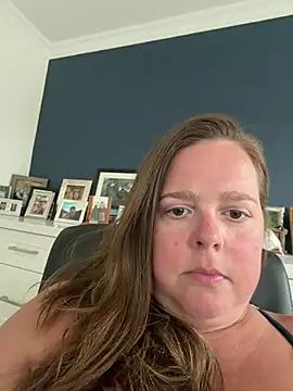 hornykitty1210 online show from 9, 7, 2026