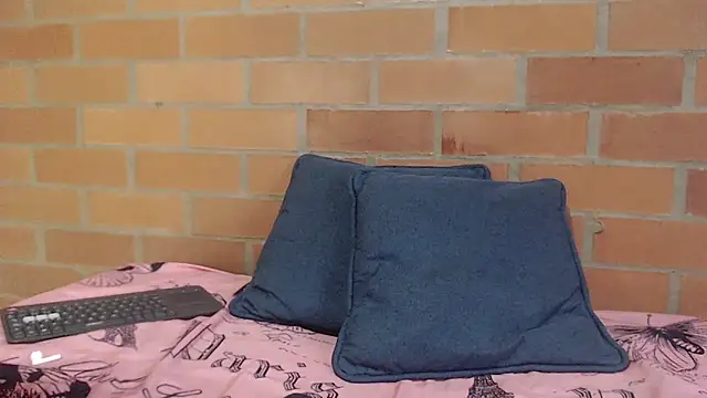 Montserrat Jay online show from 1, 4, 2026