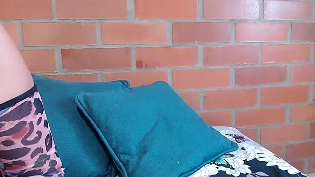 Montserrat Jay online show from 10, 1, 2026