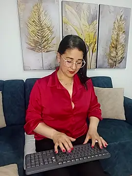 Alana steel 1 online show from 26, 11, 2025