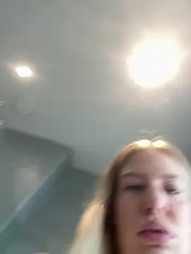 Chloemillerrxx online show from 25, 9, 2025