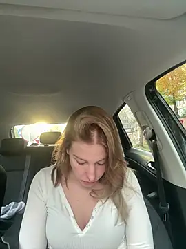 Chloemillerrxx online show from 18, 11, 2025