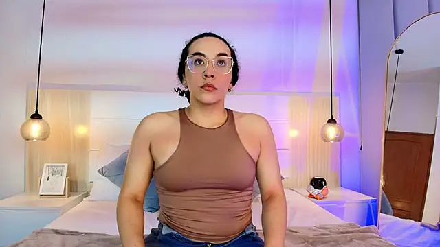 alehia cute online show from 17, 11, 2025