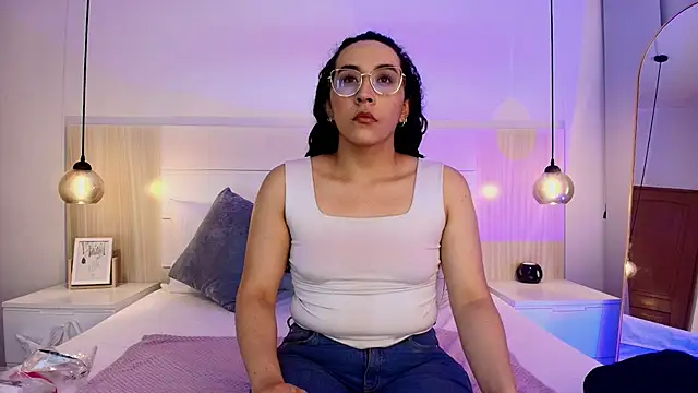 alehia cute online show from 22, 10, 2025