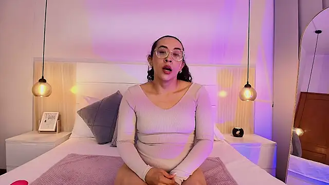 alehia cute online show from 25, 9, 2025