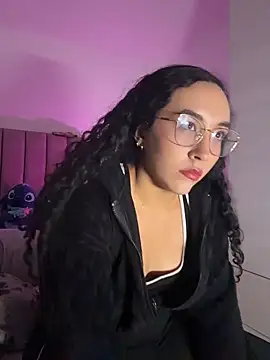 alehia cute online show from 13, 6, 2026