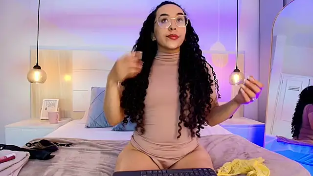 alehia cute online show from 14, 11, 2025