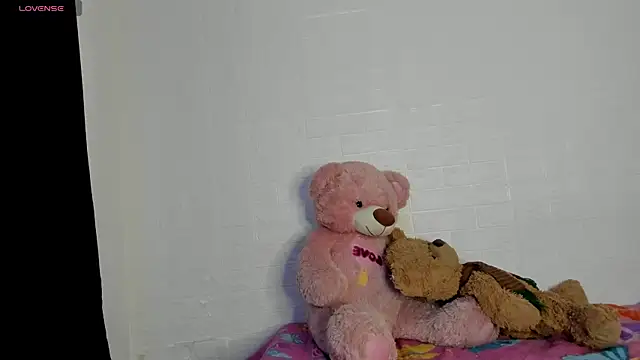 HaileyDuke online show from 13, 5, 2026