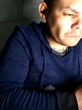 fboycdjuaez online show from 21, 10, 2025