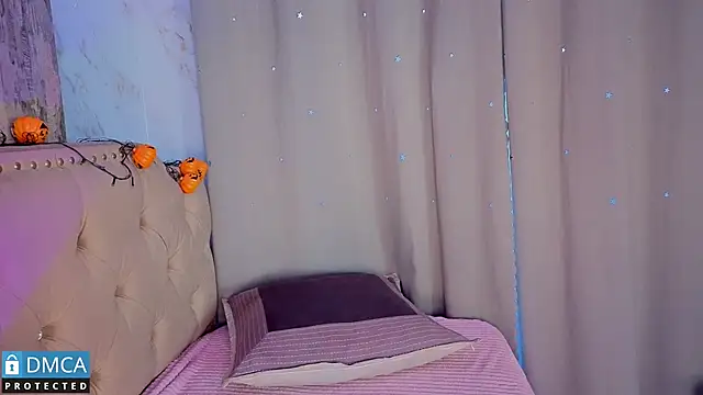 leidy morales  online show from 8, 11, 2025